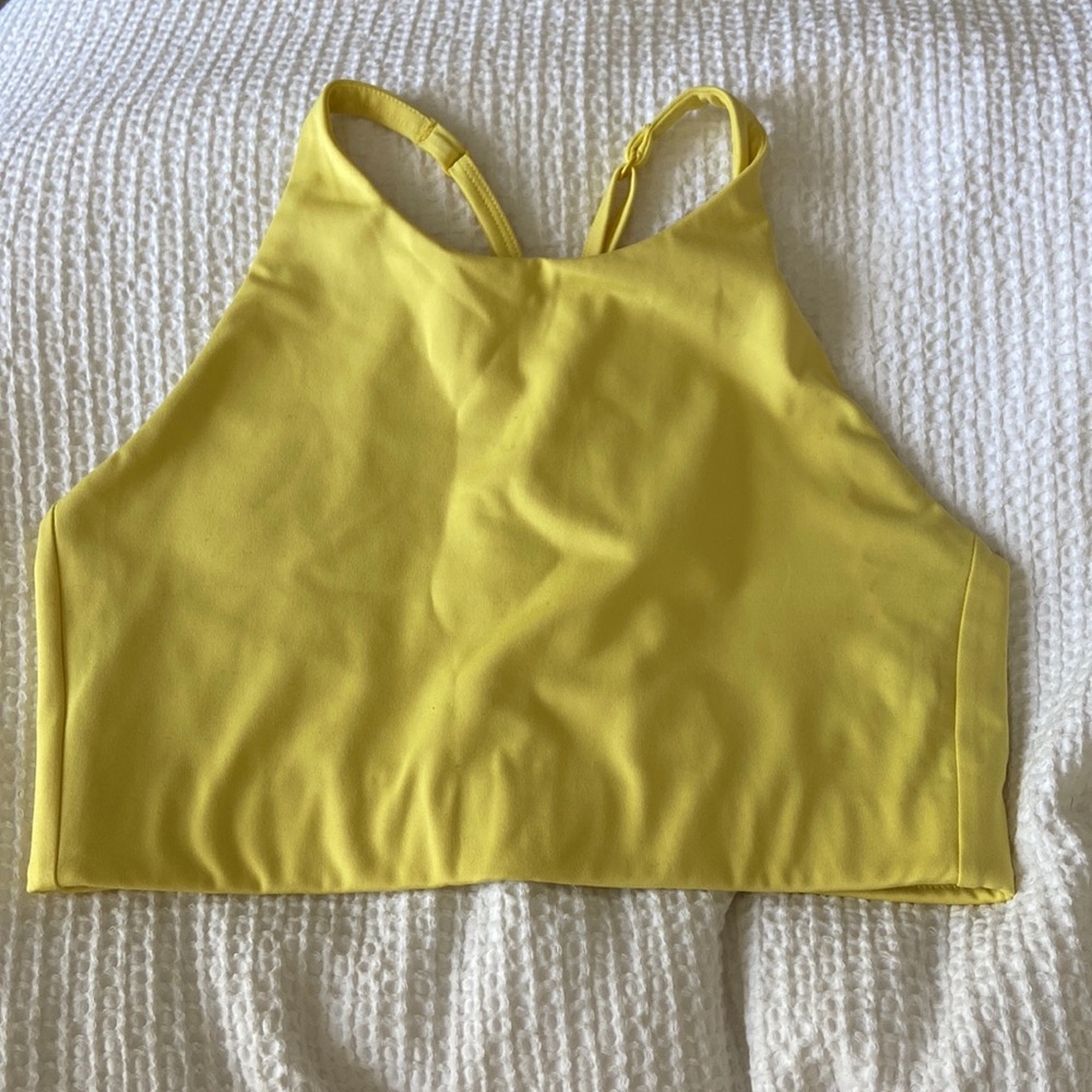 Girlfriend collective top